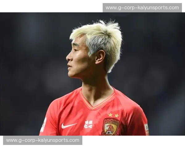 孤胆猎手与钢铁雄狮的困兽之斗：当韦世豪的桀骜撞上马竞的铁血